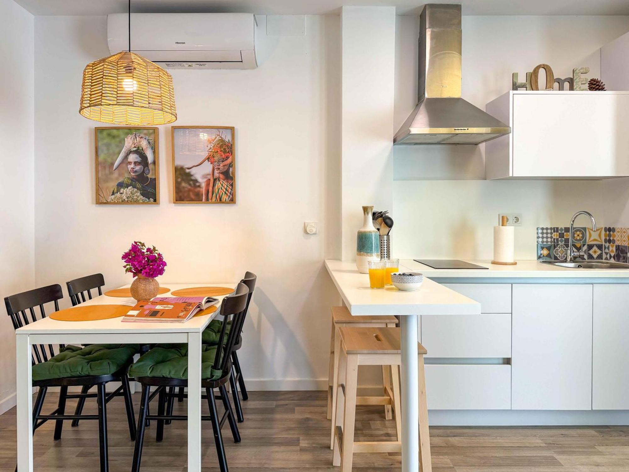 Encantador Y Coqueto Loft A 8 Min. De La Playa. 阿利坎特 外观 照片